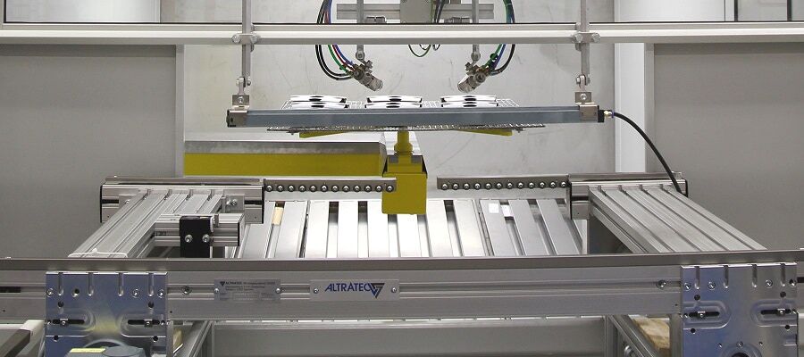 Coating Machine for Parts of Flat Geometry